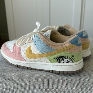 Nike Dunks limited edition